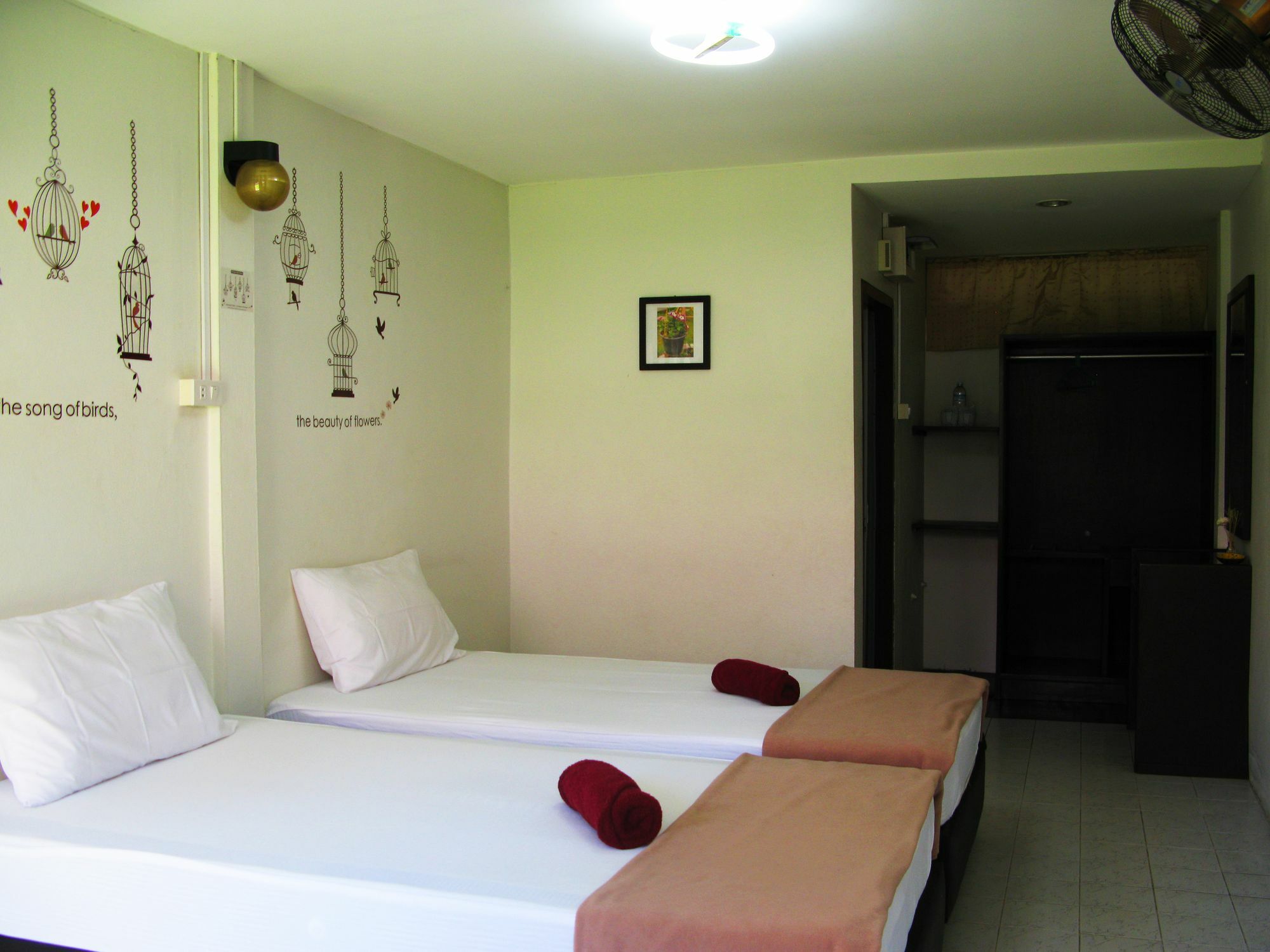 Cshouse Hotel เชียงใหม่ ภายนอก รูปภาพ
